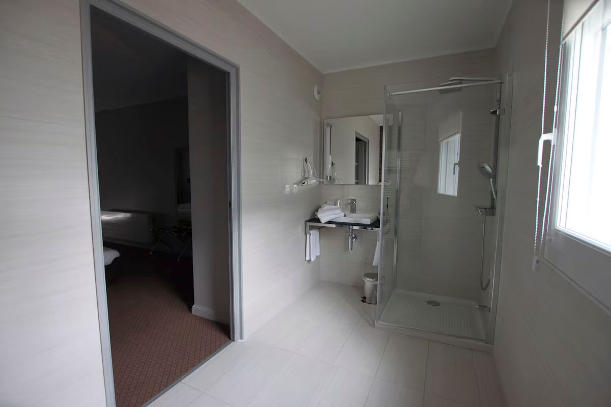 Chambre calme et apaisante pour un séjour reposant